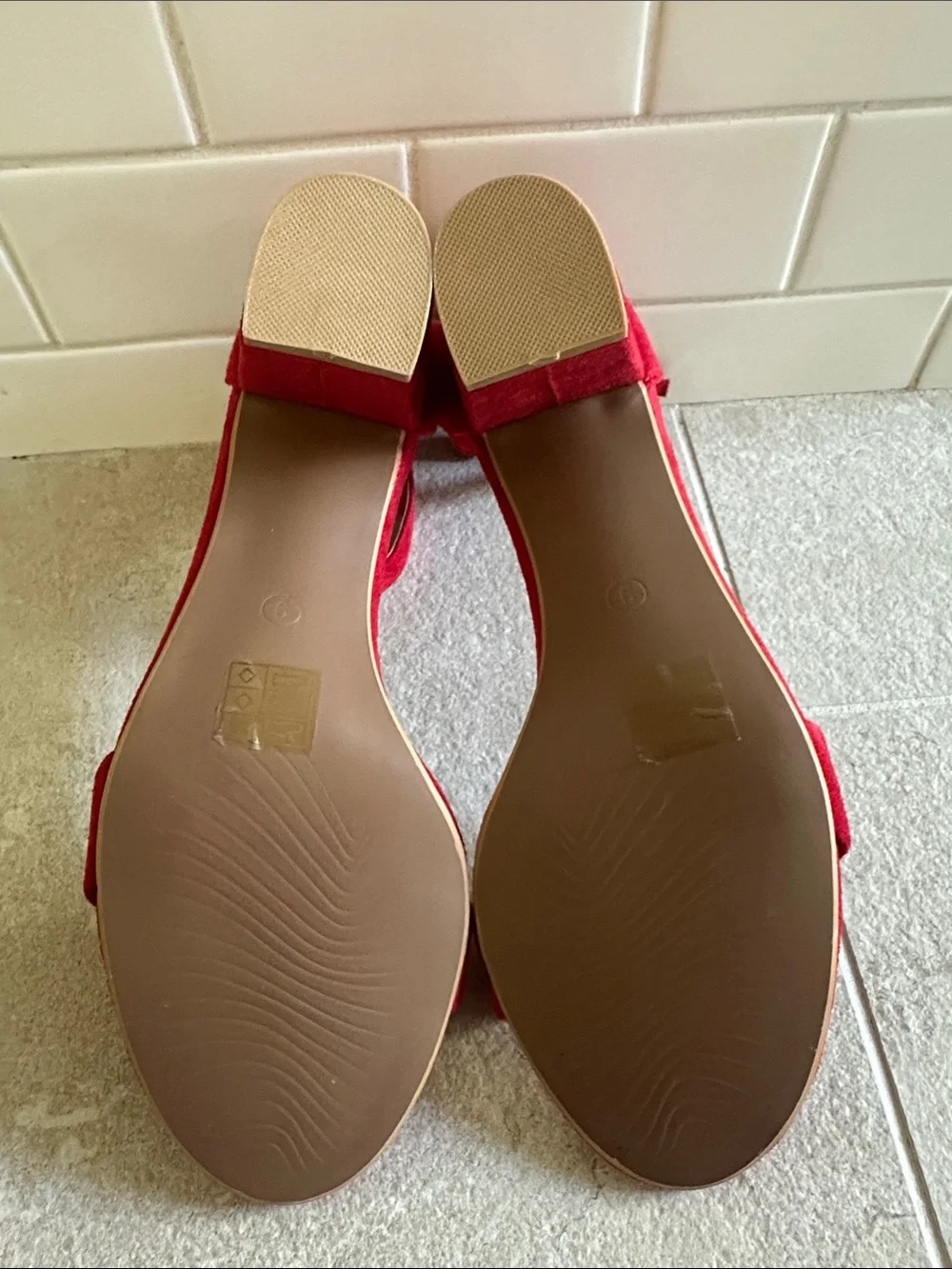 Allegra K Red Faux Suede Ankle-Strap Block Heel Sandals